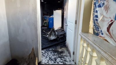 Incendio destruye tres viviendas en La Otra Banda de Santiago