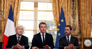 Macron firma una controvertida ley antiterrorista en Francia