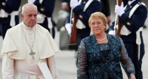 El papa Francisco llega a Chile