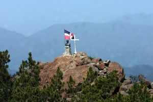 Presentan mejoras en el Pico Duarte para el Ecoturismo