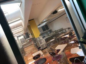 Explosión en Universidad Dominicana, más de 15 estudiantes heridos y con quemaduras.