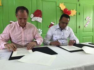 MINERD firma convenio con Fundación Acción Callejera para garantizar educación y derechos de los infantes en situación de riesgo social