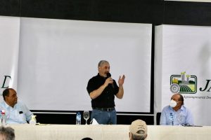 GONZALO CASTILLO CONTINUARÁ FORTALECIENDO Y AMPLIANDO LAS POLÍTICAS DE APOYO AL SECTOR AGROPECUARIO