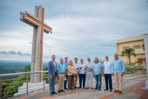 Ministro José Paliza entrega fondos para la adecuación del Santo Cerro