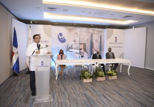 Ministro de Salud inaugura sala de lactancia materna en edificio corporativo de la Asociación Cibao