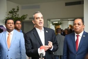 Presidente Abinader anuncia Gobierno detendrá nuevas alzas en tarifa eléctrica hasta que cambien las circunstancias económicas en el país