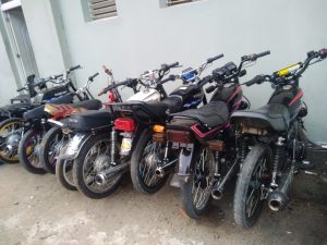 PN apresa siete personas y ocupa once motocicletas tras carreras clandestinas en Dajabón.