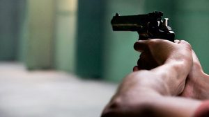 Presunto delincuente tiroteó patrulla policial en los bateyes  Montecristi