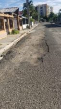 Urbanización Llanos de Gurabo reclama a Obras Públicas el bacheo de sus calles.