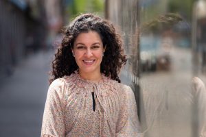 Nombran primera dominicana directora para medios latinos de la Universidad de la Ciudad de New York