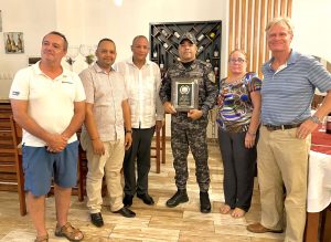 Vecinos de La Mulata reconocen labor Comandante PN Región Norte