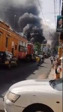 Dos fallecidos y decenas de heridos por explosión en San Cristóbal