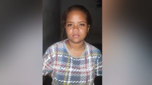 Detenida mujer que presuntamente mató a un hombre de una pedrada en el municipio de jarabacoa