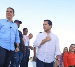 Omar Fernández invita a votar por Víctor Fadul, afirma garantiza la continuidad del orden en Santiago