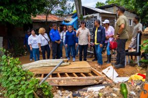 Gobierno inicia distribución de ayudas a familias afectadas por las lluvias en Samaná y Puerto Plata